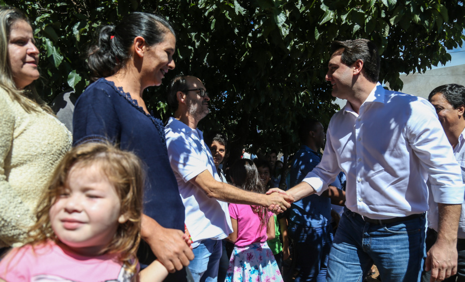 O governador Carlos Massa Ratinho Junior  assina ordem de serviço para construção de Escola em Mauá da Serra nesta quarta-feira (10).  Mauá da Serra, 10/04/2019 -  Foto: Geraldo Bubniak/ANPr