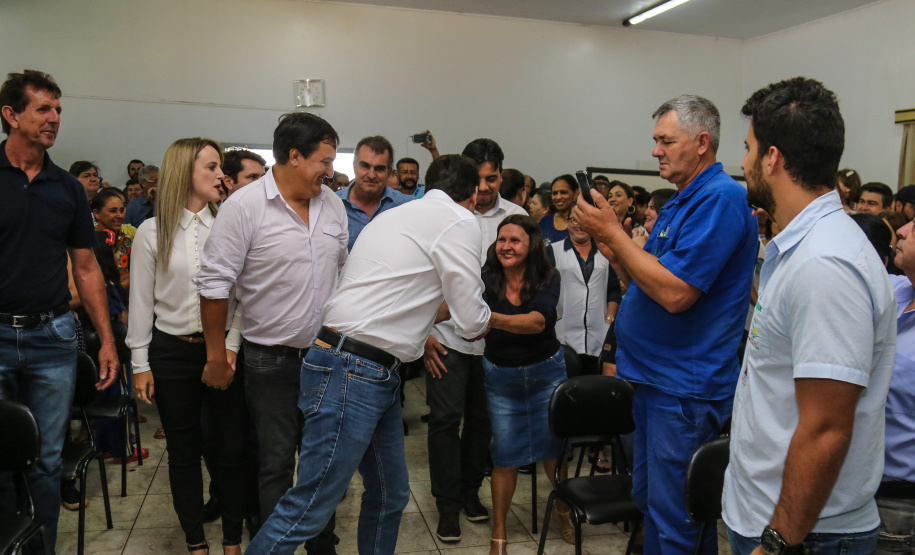 O governador Carlos Massa Ratinho Junior  assina ordem de serviço para construção de Escola em Mauá da Serra nesta quarta-feira (10).  Mauá da Serra, 10/04/2019 -  Foto: Geraldo Bubniak/ANPr