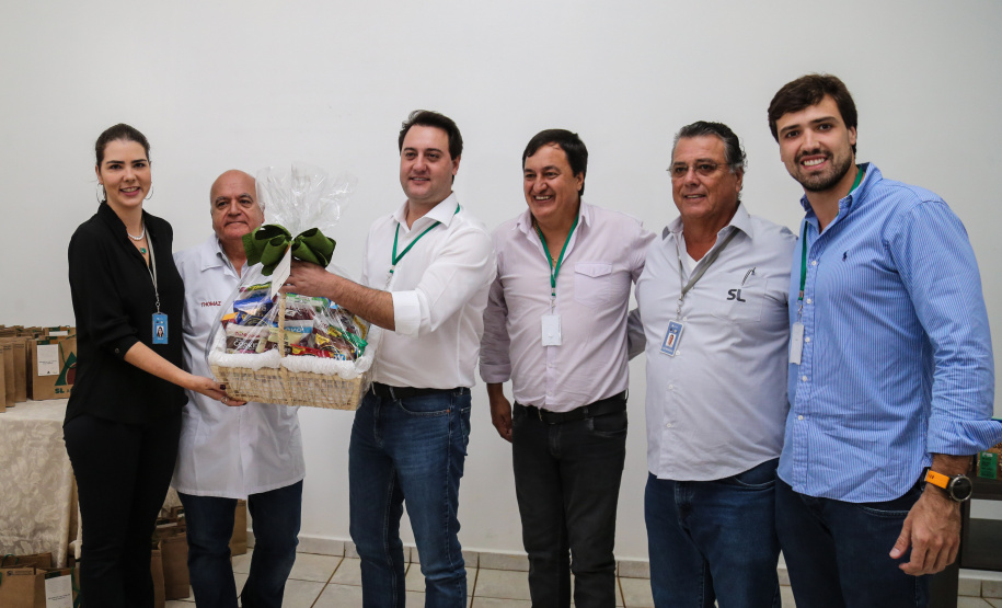 O governador Carlos Massa Ratinho Junior  visita a SL Alimentos em Mauá da Serra nesta quarta-feira (10).  Londrina, 10/04/2019 -  Foto: Geraldo Bubniak/ANPr