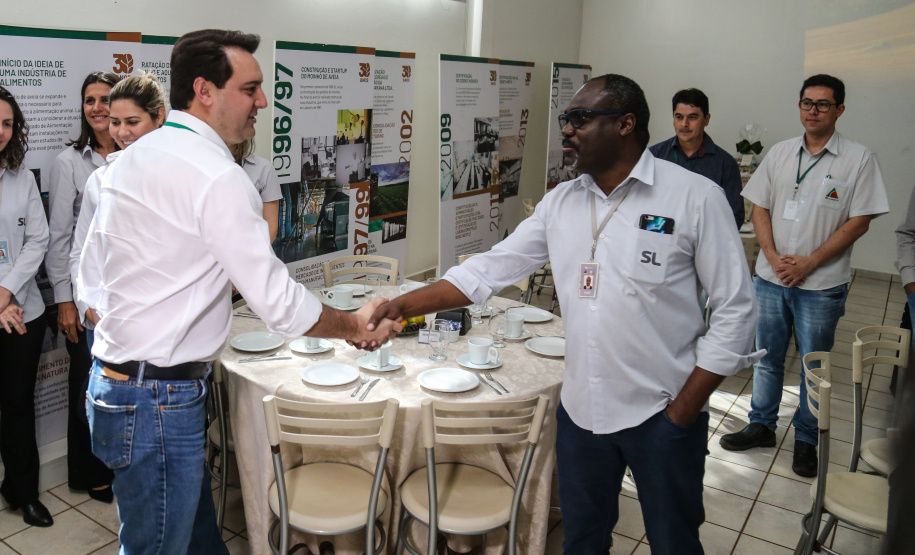 O governador Carlos Massa Ratinho Junior  visita a SL Alimentos em Mauá da Serra nesta quarta-feira (10).  Londrina, 10/04/2019 -  Foto: Geraldo Bubniak/ANPr