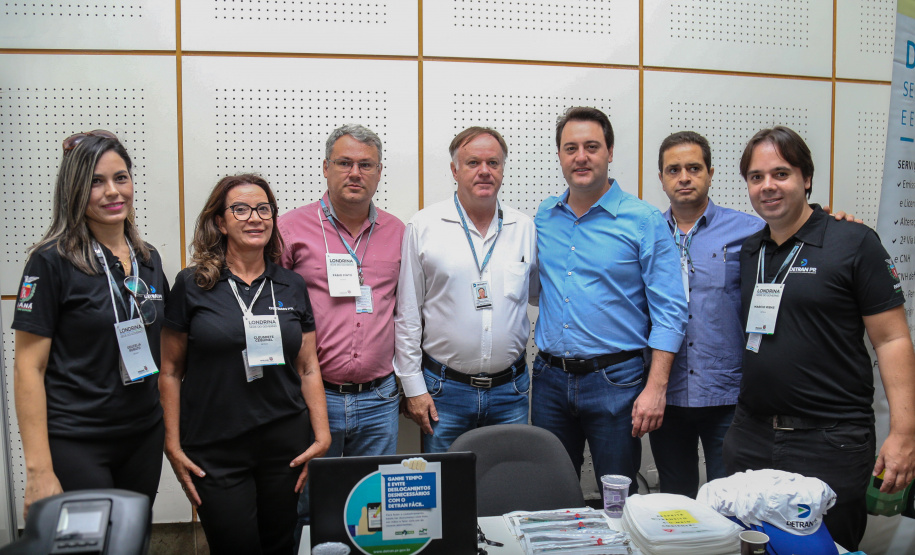 O governador Carlos Massa Ratinho Junior participa de coletiva na Expolondrina nesta quarta-feira (10). Londrina, 10/04/2019 - Foto: Geraldo Bubniak/ANPr