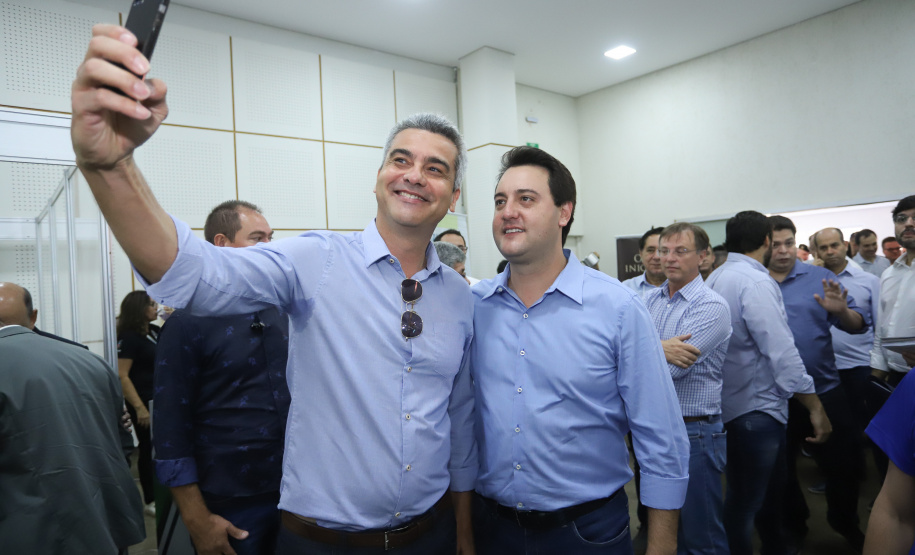 O governador Carlos Massa Ratinho Junior participa de coletiva na Expolondrina nesta quarta-feira (10). Londrina, 10/04/2019 - Foto: Rodrigo Félix Leal/ANPr