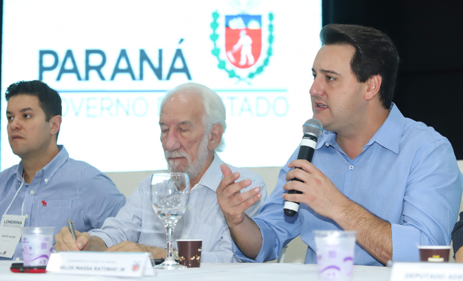 O governador Carlos Massa Ratinho Junior participa de coletiva na Expolondrina nesta quarta-feira (10). Londrina, 10/04/2019 - Foto: Rodrigo Félix Leal/ANPr