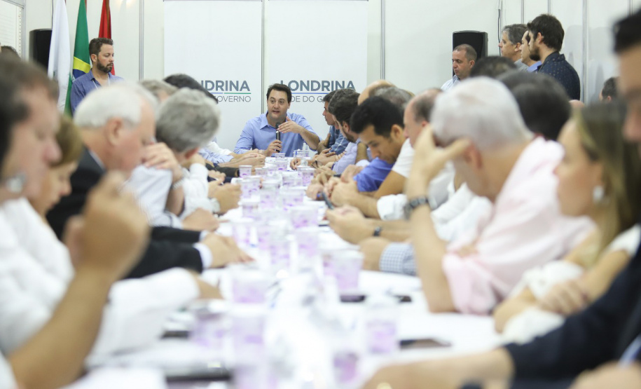Governador Carlos Massa Ratinho Junior durante reunião com a equipe de governo. Londrina 11/04/2019. Foto: Rodrigo Felix Leal/ANPr