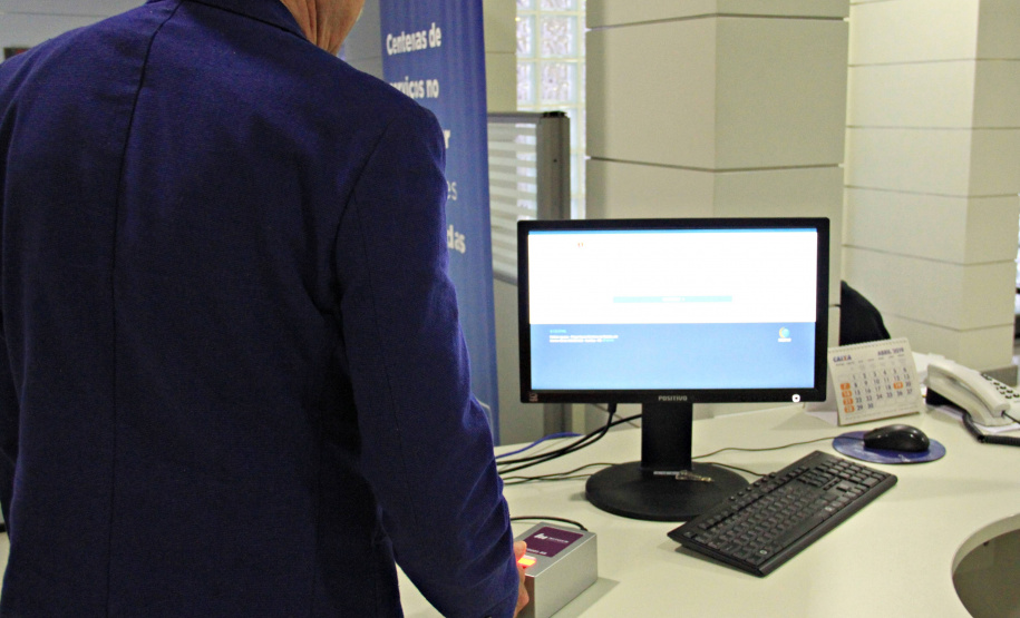 As prefeituras dos 399 municípios do Paraná já estão cadastrados no www.eprotocolo.pr.gov.br, ferramenta que permite o acesso aos serviços do Governo Digital e porta de entrada para o início de pedidos, envio de documentos e acompanhamento de processos do Governo do Estado. - Curitiba, 11/04/2019  -  Foto: Divulgação SEDU