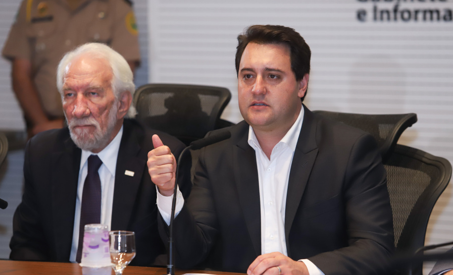 O governador Carlos Massa Ratinho Junior participa nesta segunda-feira (15) de Coletiva de Imprensa com um balanço dos 100 dias de gestão. Curitiba, 15/04/2019 - Foto: Rodrigo Félix Leal/ANPr