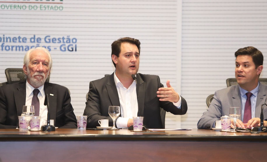 O governador Carlos Massa Ratinho Junior participa nesta segunda-feira (15) de Coletiva de Imprensa com um balanço dos 100 dias de gestão. Curitiba, 15/04/2019 - Foto: Rodrigo Félix Leal/ANPr