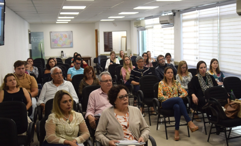 A SESA promoveu hoje (15) evento de atualização sobre prevenção da cegueira para servidores de todas as Regionais de Saúde. Abril é considerado como mês da conscientização da população sobre a prevenção das doenças que atingem a visão  -  Curitiba, 15/04/2019  -  Foto: Divulgação SESA