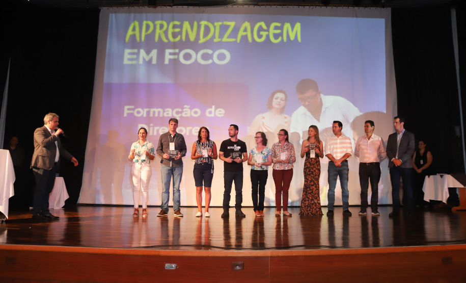 Uma das primeiras ações da Secretaria foi o Seminário Aprendizagem em Foco, um evento direcionado aos diretores das 2.147 escolas estaduais, chefes dos Núcleos Regionais e coordenadores pedagógicos das regionais. Realizado em três etapas, com palestras, oficinas e rodas de conversa e debate, o evento conseguiu reunir todos os profissionais em um momento de troca de experiências e busca por soluções para os desafios da Educação. Foto: Rodrigo Félix Leal