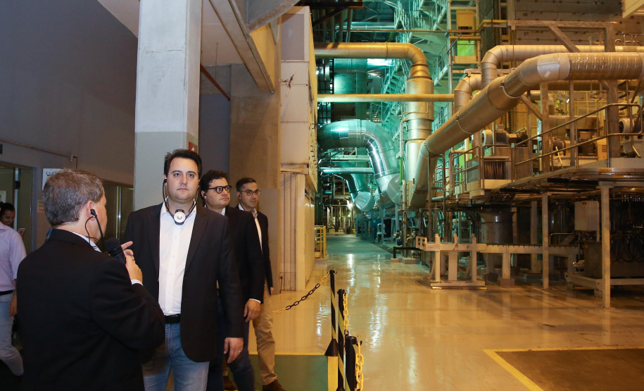 Governador Carlos Massa Ratinho Júnior visita a fábrica da Klabin em Ortigueira, na assinatura de convênio com a empresa e a prefeitura do município para a construção da Escola Técnica de Operação Florestal e Agrícola.  -  Ortigueira, 16/04/2019  -  Foto: Jaelson Lucas/ANPr