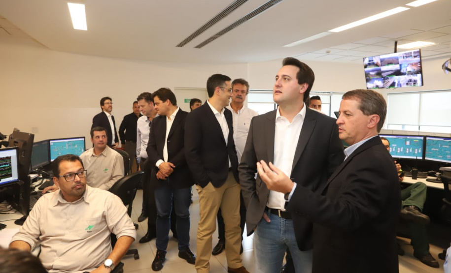Governador Carlos Massa Ratinho Júnior visita a fábrica da Klabin em Ortigueira, na assinatura de convênio com a empresa e a prefeitura do município para a construção da Escola Técnica de Operação Florestal e Agrícola.  -  Ortigueira, 16/04/2019  -  Foto: Rodrigo Félix Leal/ANPr