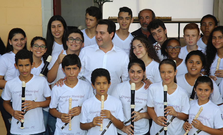 Governador Carlos Massa Ratinho Júnior visita a fábrica da Klabin em Ortigueira, na assinatura de convênio com a empresa e a prefeitura do município para a construção da Escola Técnica de Operação Florestal e Agrícola. - Ortigueira, 16/04/2019 - Foto: Jaelson Lucas/ANPr