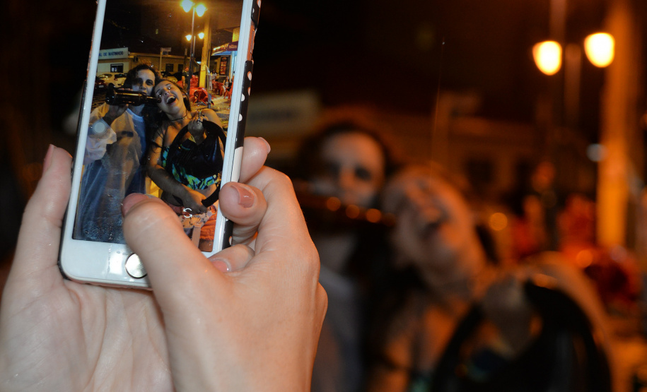 Nos 100 primeiros dias de gestão, o Departamento de Trânsito do Paraná (Detran-PR) priorizou reduzir custos, desburocratizar os serviços oferecidos aos cidadãos e dar enfoque à educação no trânsito, que será o mote desta gestão. A economia no período chega a R$ 12,9 milhões. As ações incluem a revogação, revisão e redução de contratos, licitações não viabilizadas, além de cortes nos gastos com a folha de pagamento. Foto: DetranPR