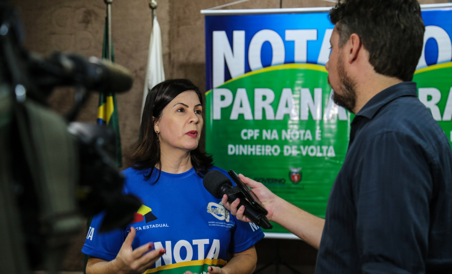 O Governo do Estado entrega os três principais prêmios do sorteio de Abril do programa Nota Paraná, de R$ 20 mil, R$ 30 mil e R$ 50 mil. A solenidade de premiação acontece na Secretaria de Estado da Fazenda, em Curitiba nesta quarta-feira (17).   Curitiba, 17/04/2019 -  Foto: Geraldo Bubniak/ANPr