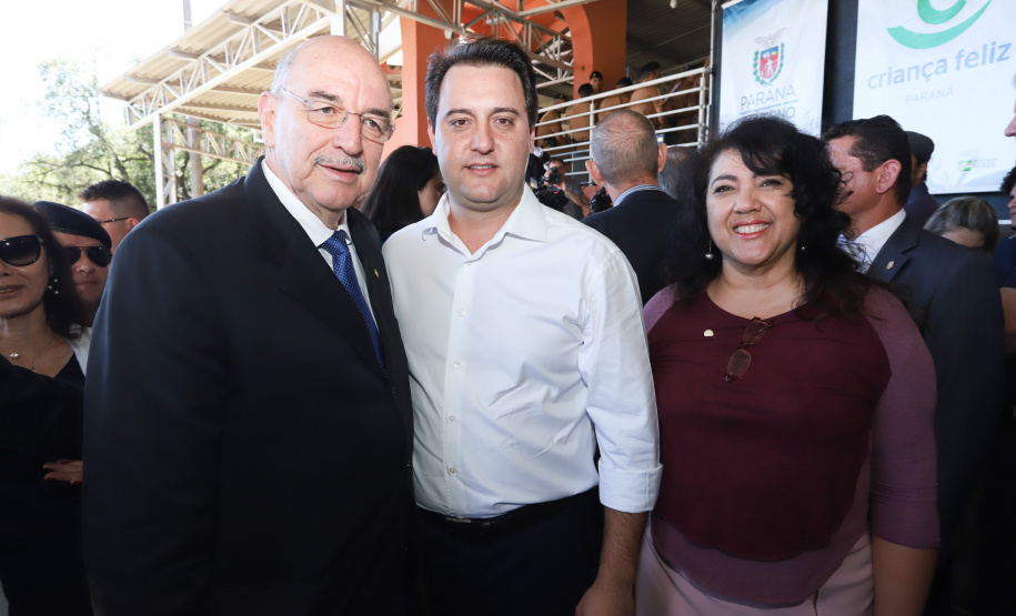 O governador Carlos Massa Ratinho Junior e o ministro da Cidadania, Osmar Terra, lançam o programa Criança Feliz . Curitiba, 18/04/2019 - Foto: Rodrigo Felix Leal/ANPr