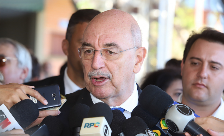 O governador Carlos Massa Ratinho Junior e o ministro da Cidadania, Osmar Terra, lançam o programa Criança Feliz . Curitiba, 18/04/2019 - Foto: Rodrigo Felix Leal/ANPr