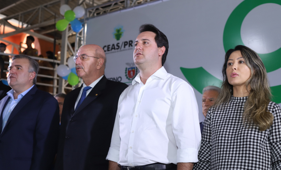 O governador Carlos Massa Ratinho Junior e o ministro da Cidadania, Osmar Terra, lançam o programa Criança Feliz . Curitiba, 18/04/2019 - Foto: Rodrigo Felix Leal/ANPr