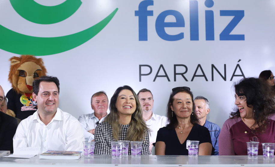 O governador Carlos Massa Ratinho Junior e o ministro da Cidadania, Osmar Terra, lançam o programa Criança Feliz . Curitiba, 18/04/2019 - Foto: Rodrigo Felix Leal/ANPr