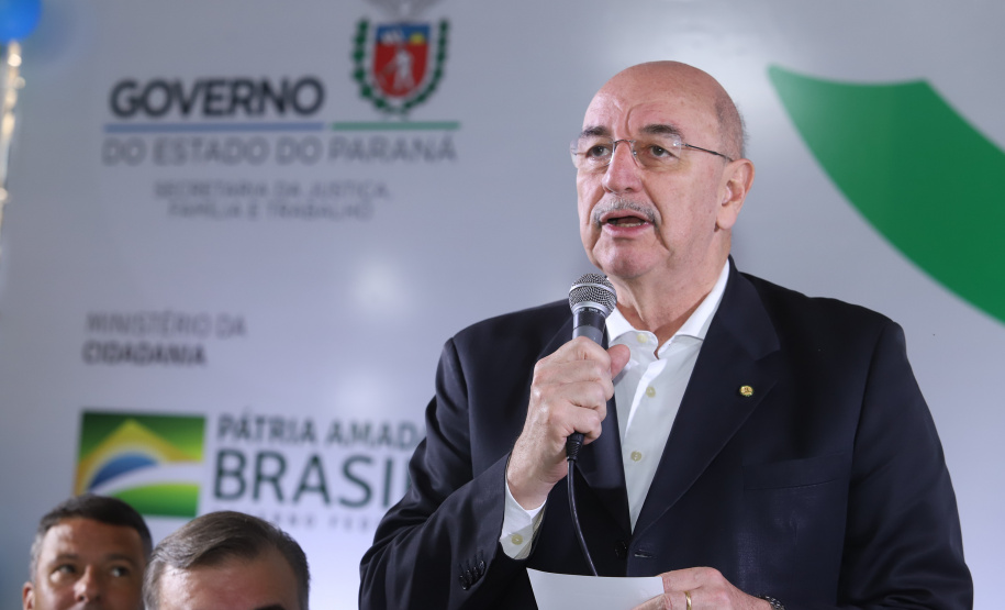 O governador Carlos Massa Ratinho Junior e o ministro da Cidadania, Osmar Terra, lançam o programa Criança Feliz . Curitiba, 18/04/2019 - Foto: Rodrigo Felix Leal/ANPr