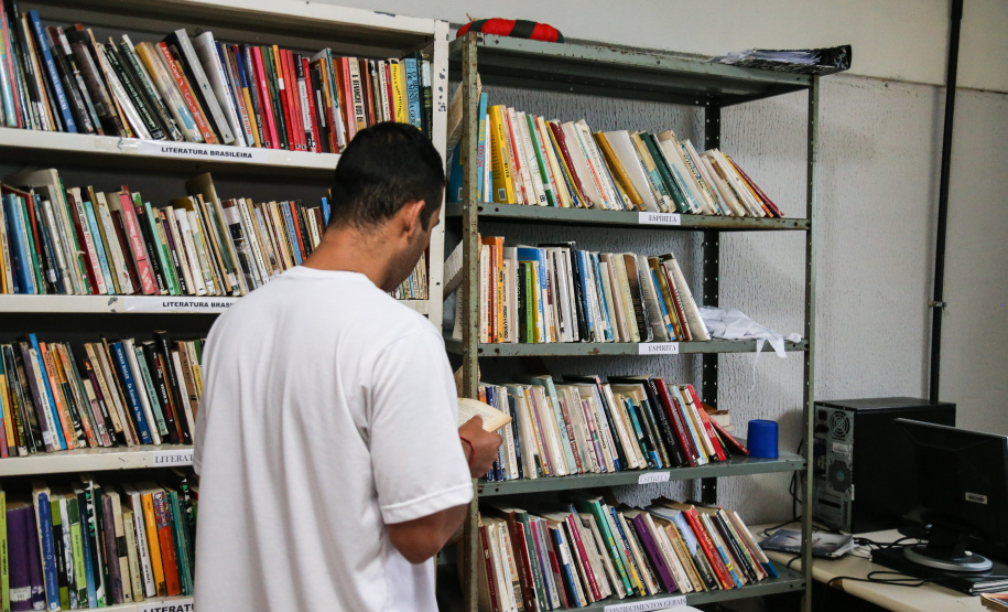 A Secretaria de Estado da Educação garante acesso à alfabetização, à escolarização básica e à formação superior a aproximadamente 36% dos presos que cumprem pena nas 33 unidades prisionais do Estado. Curitiba, 28/03/2019 -  Foto: Geraldo Bubniak/ANPr