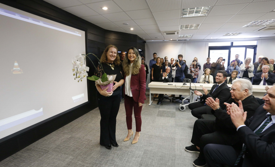 O governador em exercício Darci Piana participa da homenagem a ex-primeira dama do Paraná, Fani Lerner.Curitiba, 23-04-19.Foto: Arnaldo Alves / ANPr.