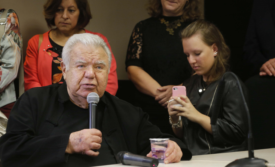 O governador em exercício Darci Piana participa da homenagem a ex-primeira dama do Paraná, Fani Lerner.Curitiba, 23-04-19.Foto: Arnaldo Alves / ANPr.