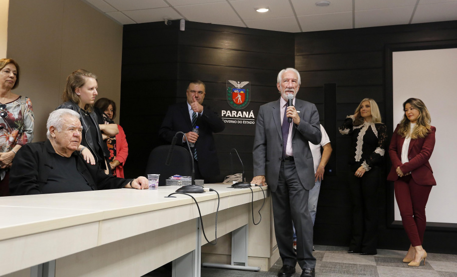 O governador em exercício Darci Piana participa da homenagem a ex-primeira dama do Paraná, Fani Lerner.Curitiba, 23-04-19.Foto: Arnaldo Alves / ANPr.