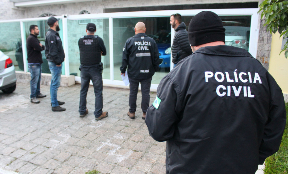 A Polícia Civil do Paraná (PCPR) realiza nesta quarta-feira (24) a Operação PC 27 em diversas cidades do Estado