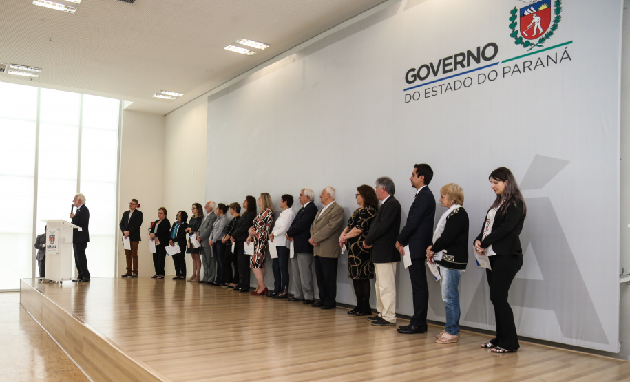 O governador em exercício Darci Piana participa da Posse dos novos representantes da sociedade civil para a gestão 2019/2021 do O Conselho Estadual do Idoso (CEDI) do Paraná no Salão de Atos do Palácio Iguaçu, nesta quarta-feira (24). Curitiba, 24/04/2019 - Foto: Geraldo Bubniak/ANPr