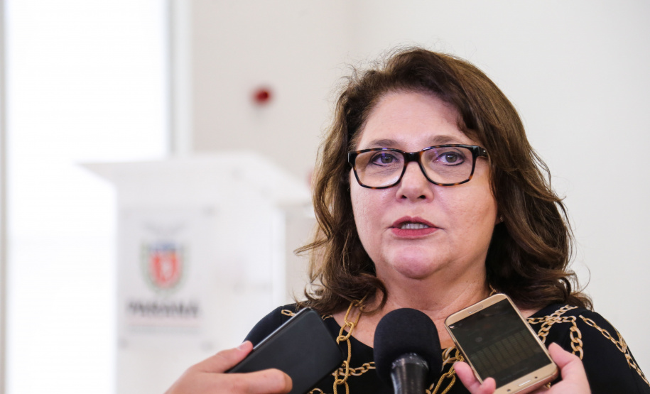 O governador em exercício Darci Piana participa da Posse dos novos representantes da sociedade civil para a gestão 2019/2021 do O Conselho Estadual do Idoso (CEDI) do Paraná no Salão de Atos do Palácio Iguaçu, nesta quarta-feira (24). Curitiba, 24/04/2019 - Foto: Geraldo Bubniak/ANPr