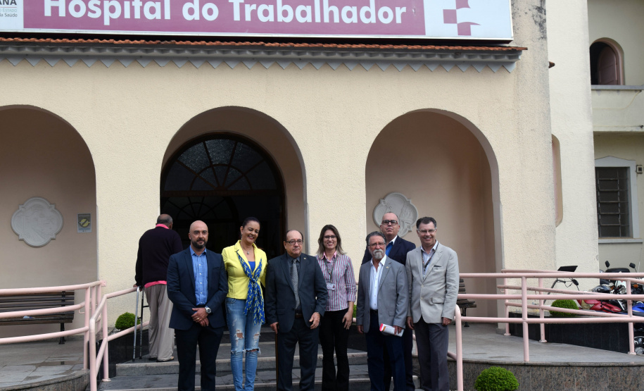 Vinte pacientes em tratamento no Centro de Atendimento Integral ao Fissurado Labiopalatal (CAIF) estão sendo beneficiados com cirurgias plásticas reparadoras que acontecem desde a manhã de hoje (24)  no Hospital doTrabalhador
