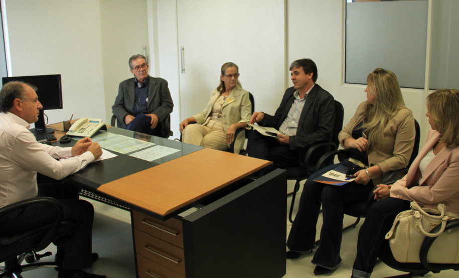 O secretário estadual do Desenvolvimento Urbano, João Carlos Ortega, recebeu nesta quarta-feira (24) mais de uma dezena de prefeitos que apresentaram listas de prioridades às suas respectivas populações.  -  Curitiba, 24/04/2019  -  Foto: Divulgação SEDU