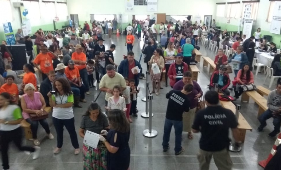 A quinta edição da feira de serviços Paraná Cidadão em 2019 aconteceu em Mandirituba com 7,6 mil atendimentos registrados. Cerca de 5 mil pessoas que passaram pelo evento, encerrado nesta sexta-feira (26), tiveram acesso a diversos serviços gratuitos disponibilizados em um único local.  Mandirituba, 26/04/2019   -  Foto: Divulgação SEJUF