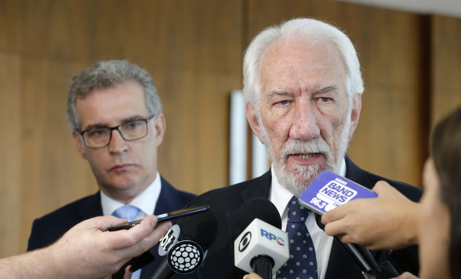 Coletiva de imprensa com o vice-governador Darci Piana.  -  29/04/2019  -  Foto: Arnaldo Alves/ANPr