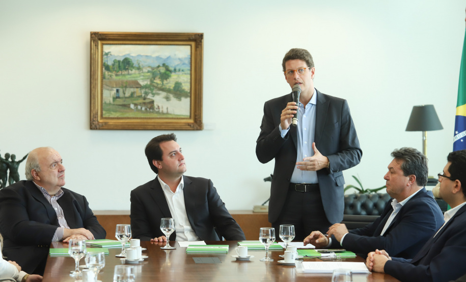Governador Carlos Massa Ratinho Junior recebe o ministro do Meio Ambiente, Ricardo Salles - Curitiba, 30/04/2019 - Foto: Rodrigo Félix Leal/ANPr