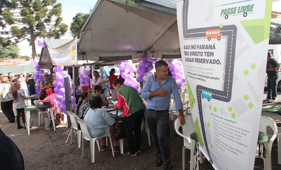 A Secretaria da Justiça, Família e Trabalho registrou mais de 2 mil atendimentos no evento em comemoração a duas importantes datas: o Dia Nacional da Mulher (30 de abril) e o Dia do Trabalho (1º de maio).  -  Curitiba, 30/04/2019  -  Foto: Divulgação SEJUF