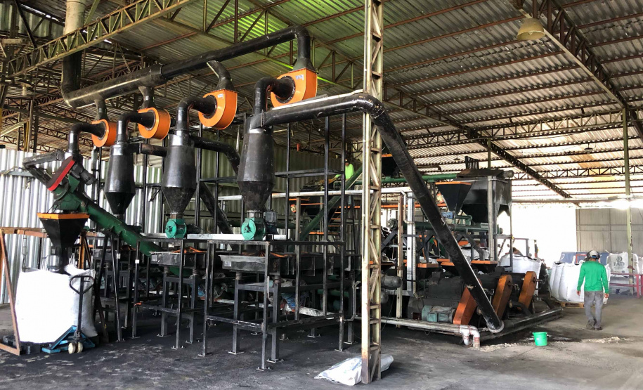 O Paraná atingiu em março a marca de 47,72% dos presos fazendo algum tipo de atividade educacional, segundo o Departamento Penitenciário (Depen-PR). O índice é consideravelmente superior a fevereiro, quando o Estado fechou com 36,3% e alcançou o segundo lugar entre as unidades da federação, perdendo apenas para o Piauí (40%). Foto:José Fernando Ogura/ANPr