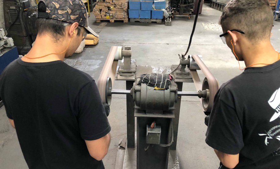 O Paraná atingiu em março a marca de 47,72% dos presos fazendo algum tipo de atividade educacional, segundo o Departamento Penitenciário (Depen-PR). O índice é consideravelmente superior a fevereiro, quando o Estado fechou com 36,3% e alcançou o segundo lugar entre as unidades da federação, perdendo apenas para o Piauí (40%). Foto:José Fernando Ogura/ANPr