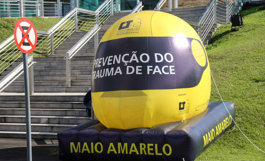 Começou oficialmente nesta quinta-feira (2), em todo o Paraná, a campanha Maio Amarelo, que visa diminuir o número de acidentes no trânsito e preservar a vida. Este ano, o tema é “Maio Amarelo - no trânsito, o sentido é a vida”, e apela para o poder das crianças em influenciar o comportamento dos pais. O vice-governador Darci Piana participou do lançamento, realizado no auditório da Polícia Rodoviária Federal (PRF), em Curitiba. Foto: Geraldo Bubniak/ANPr