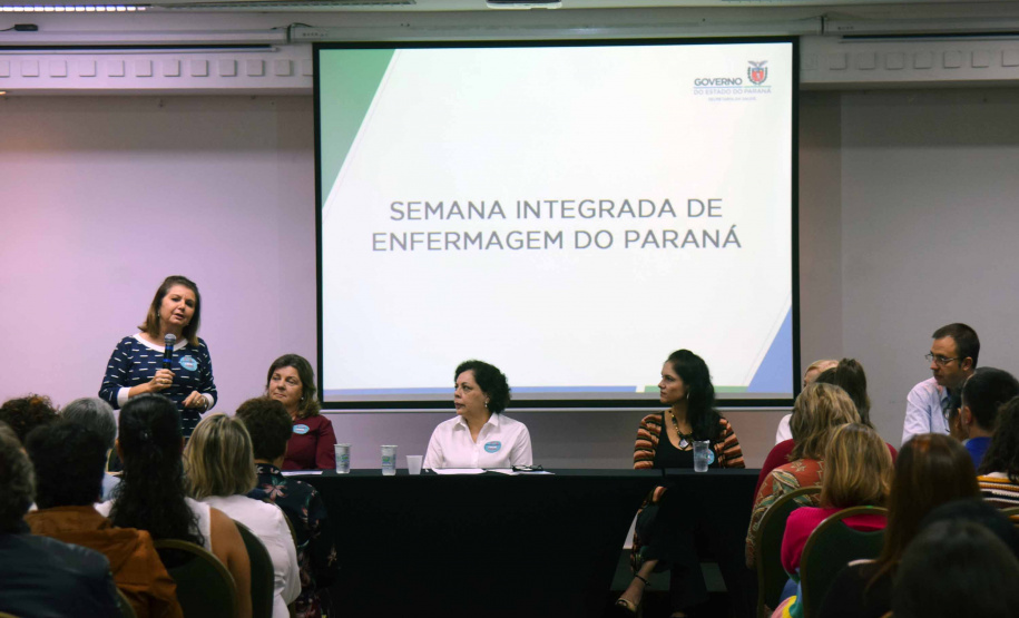 Começou nesta quinta-feira (2), em Curitiba, a Semana Integrada de Enfermagem do Paraná 2019. No dia 12 de maio é comemorado do Dia Internacional da Enfermagem e o objetivo do evento é promover o debate sobre a contribuição dos profissionais da área. Foto:SESA