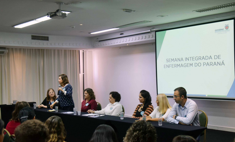 Começou nesta quinta-feira (2), em Curitiba, a Semana Integrada de Enfermagem do Paraná 2019. No dia 12 de maio é comemorado do Dia Internacional da Enfermagem e o objetivo do evento é promover o debate sobre a contribuição dos profissionais da área. Foto:SESA