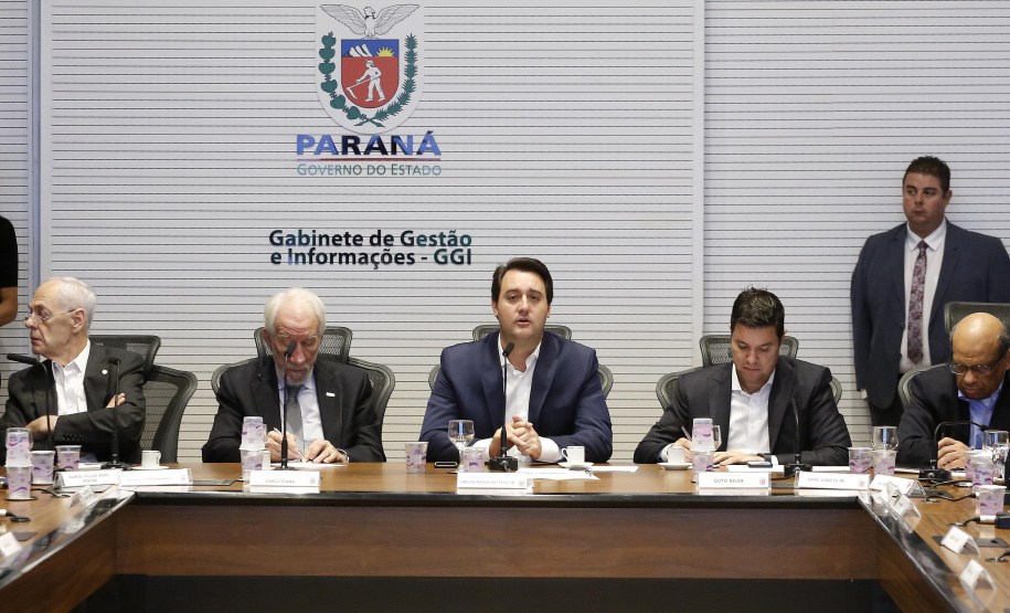 Governador Carlos Massa Ratinho Júnior durante reunião com a equipe de governo.Curitiba, 07-05-19.Foto: Arnaldo Alves / ANPr.