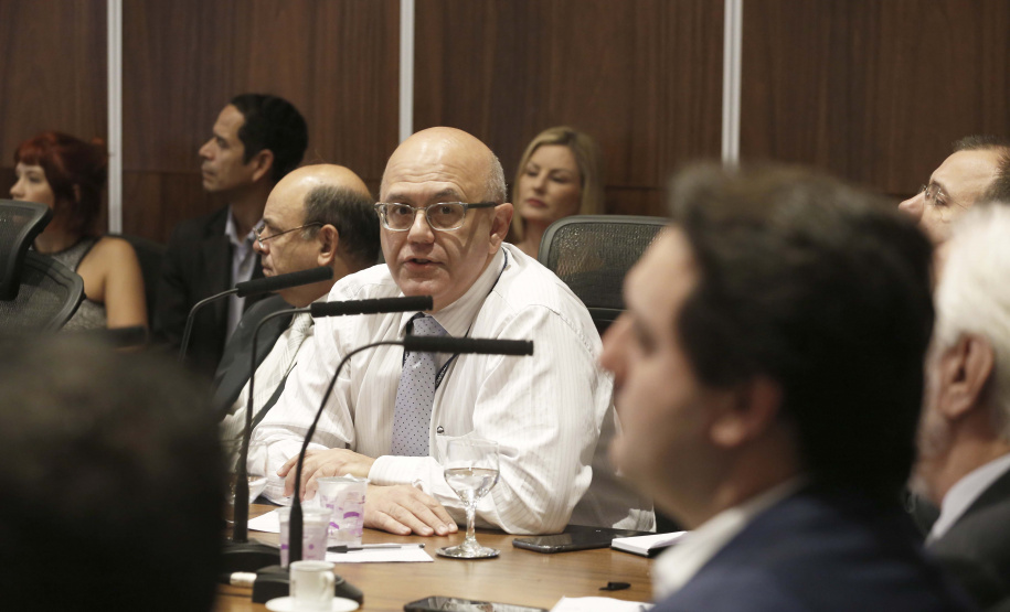 Governador Carlos Massa Ratinho Júnior durante reunião com a equipe de governo.Curitiba, 07-05-19.Foto: Arnaldo Alves / ANPr.