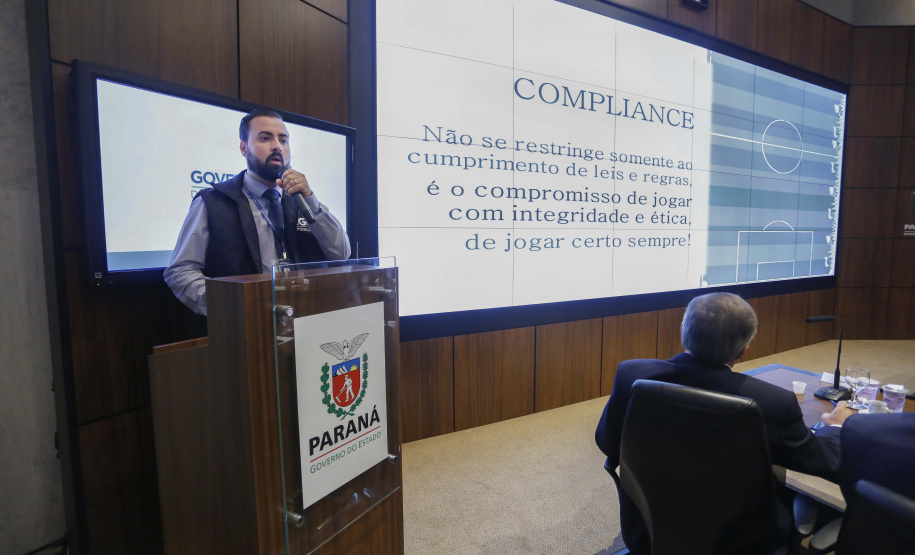 Governador Carlos Massa Ratinho Júnior durante reunião com a equipe de governo.Curitiba, 07-05-19.Foto: Arnaldo Alves / ANPr.
