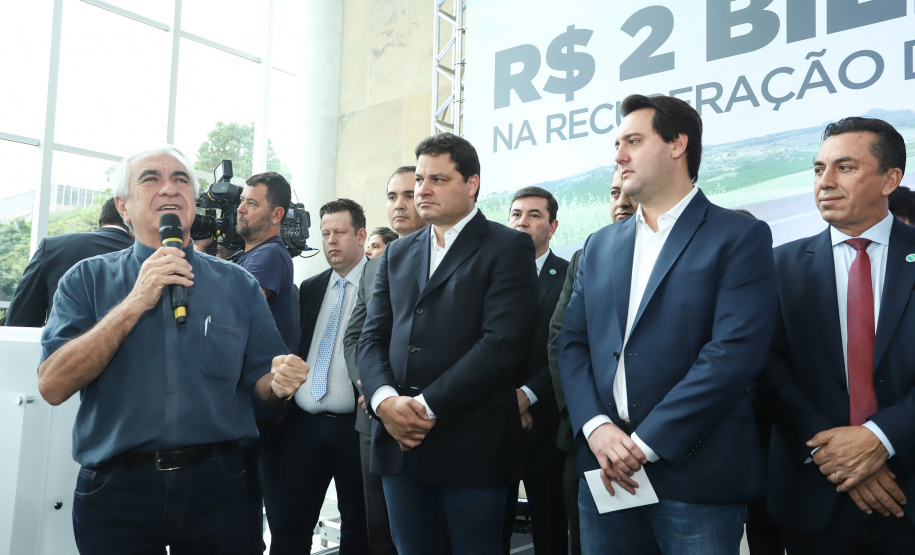 O governador Carlos Massa Ratinho Junior lançou, nesta terça-feira (07), o Programa de Revitalização das Estradas, que vai beneficiar todas as regiões do Paraná. Foto: Rodrigo Felix Leal/ANPr