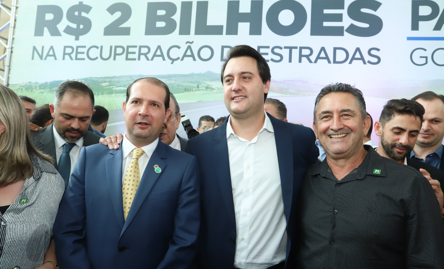 O governador Carlos Massa Ratinho Junior lançou, nesta terça-feira (07), o Programa de Revitalização das Estradas, que vai beneficiar todas as regiões do Paraná. Foto: Rodrigo Felix Leal/ANPr