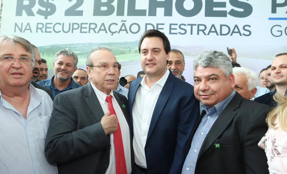 O governador Carlos Massa Ratinho Junior lançou, nesta terça-feira (07), o Programa de Revitalização das Estradas, que vai beneficiar todas as regiões do Paraná. Foto: Rodrigo Felix Leal/ANPr