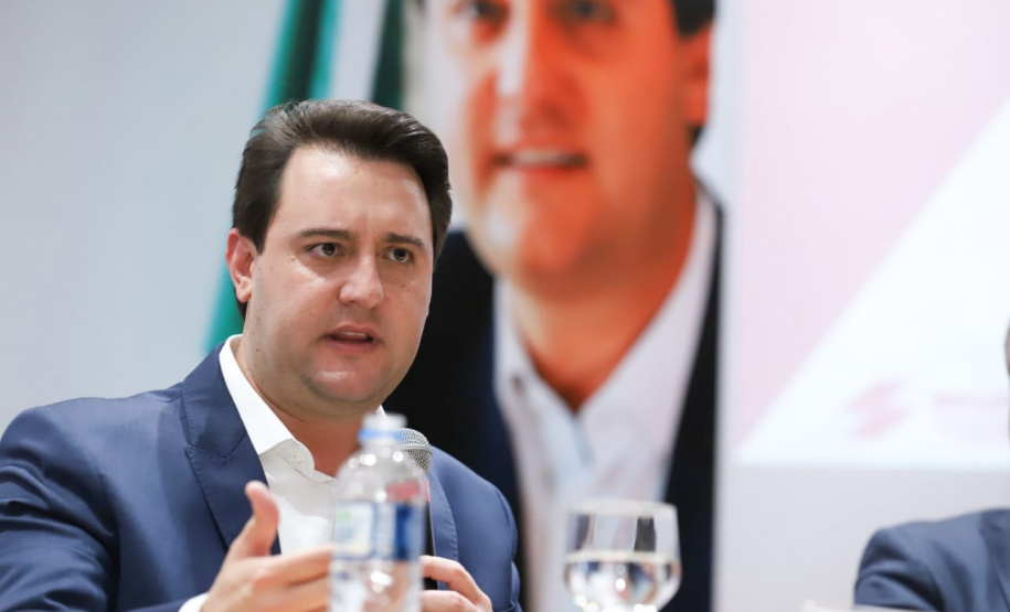 O governador Carlos Massa Ratinho Junior participa de reunião com associados do Sinduscon-PR nesta terça-feira (7) apresentando um balanço dos 120 dias de gestão do Estado. Curitiba, 07/05/2019 - Foto: Rodrigo Felix Leal/ANPr