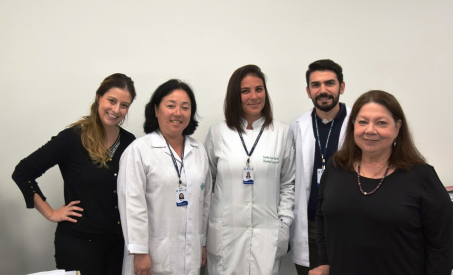 Secretaria da Saúde do Paraná, por meio da Fundação Estatal de Atenção em Saúde do Estado do Paraná (Funeas), fez hoje a entrega de 33 cadeiras de rodas motorizadas a pacientes do Centro Hospitalar de Reabilitação Ana Carolina Moura Xavier (CHR), em Curitiba. São cadeiras fabricadas no Rio Grande do Sul e feitas sob medida, de acordo com as necessidades individuais dos pacientes. Foto:Diogo Pracz de Oliveira/SESA