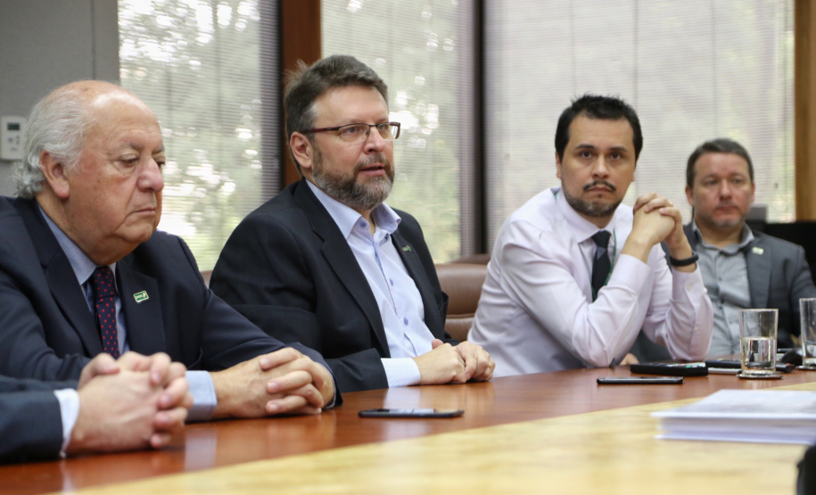 Reunião entre a secretaria do Planejamento e BRDE. Foto: José Fernando Ogura. 09/05/2019
